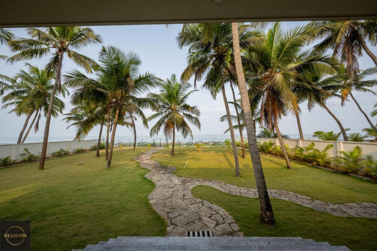 Reunion Ocean Elite - Beach House Udupi Bagian luar foto