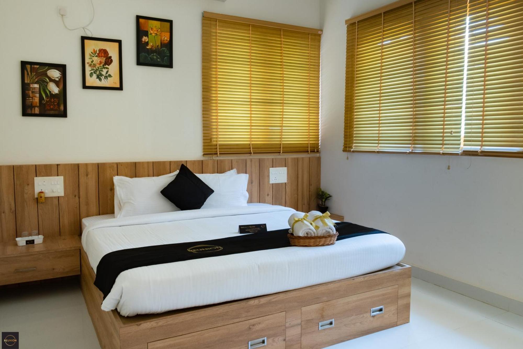 Reunion Ocean Elite - Beach House Udupi Bagian luar foto