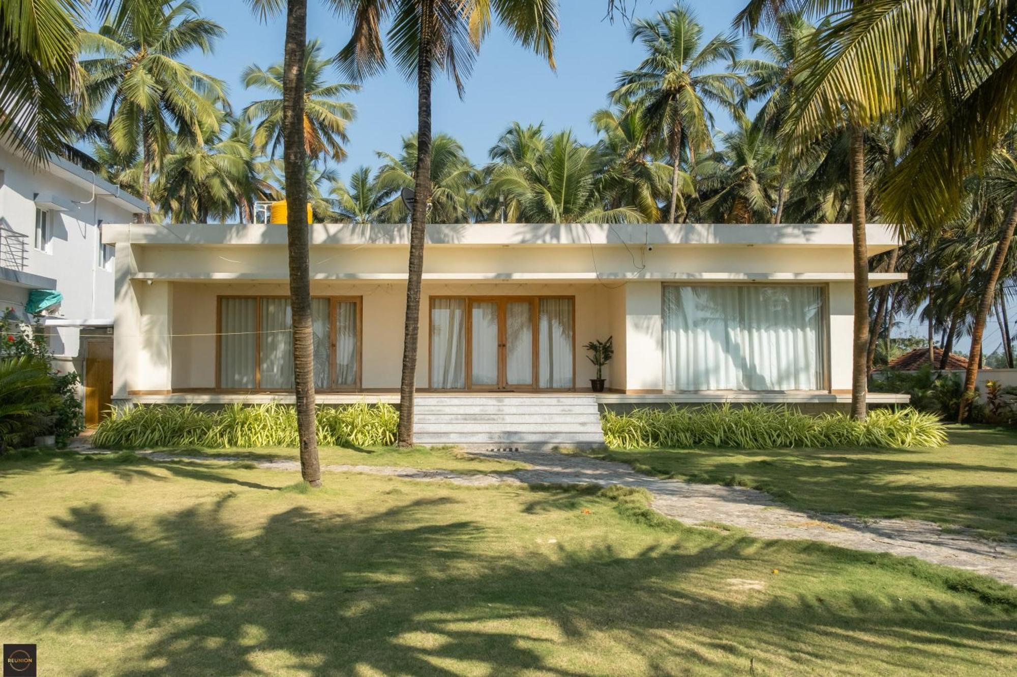 Reunion Ocean Elite - Beach House Udupi Bagian luar foto