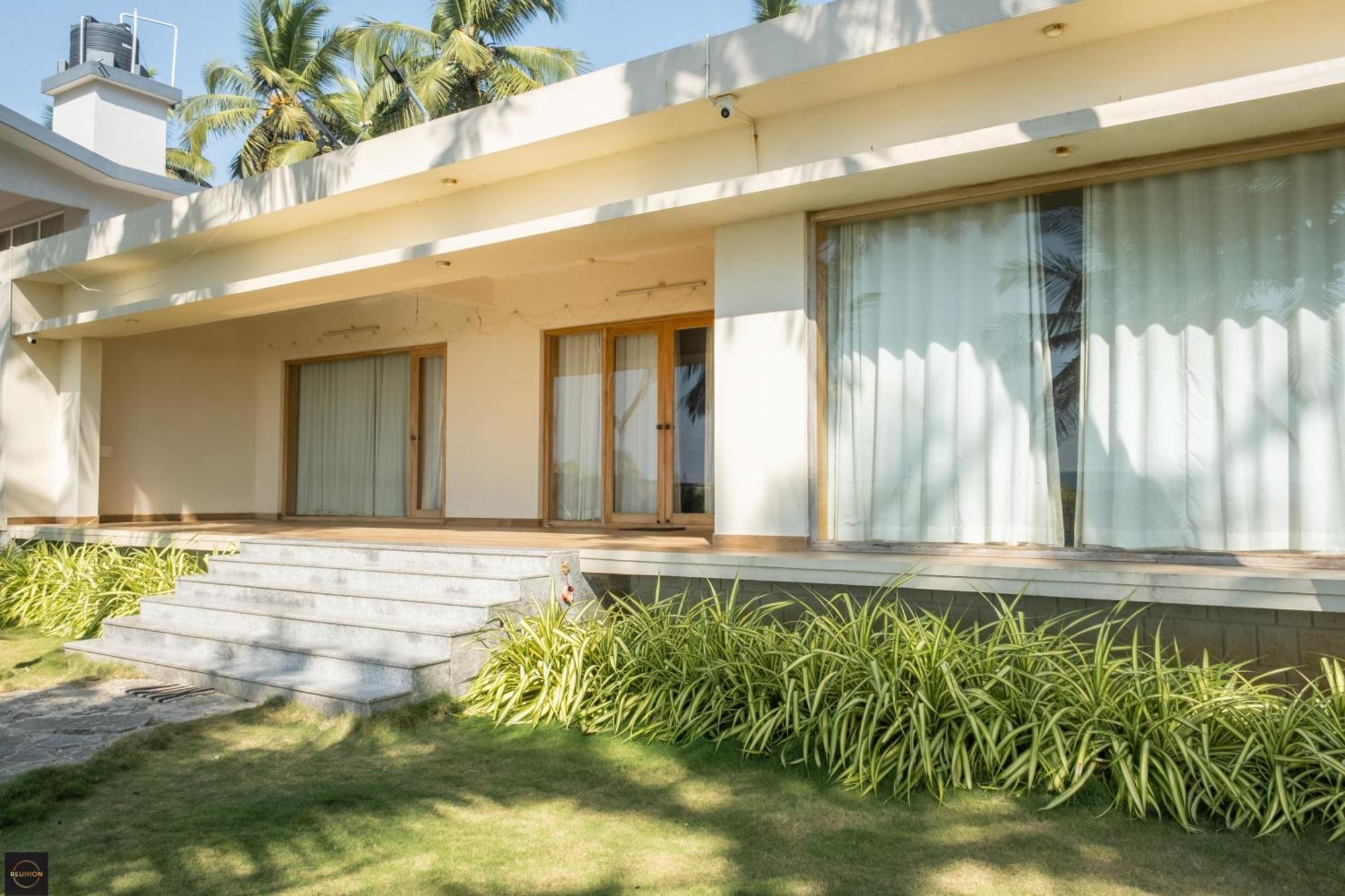 Reunion Ocean Elite - Beach House Udupi Bagian luar foto