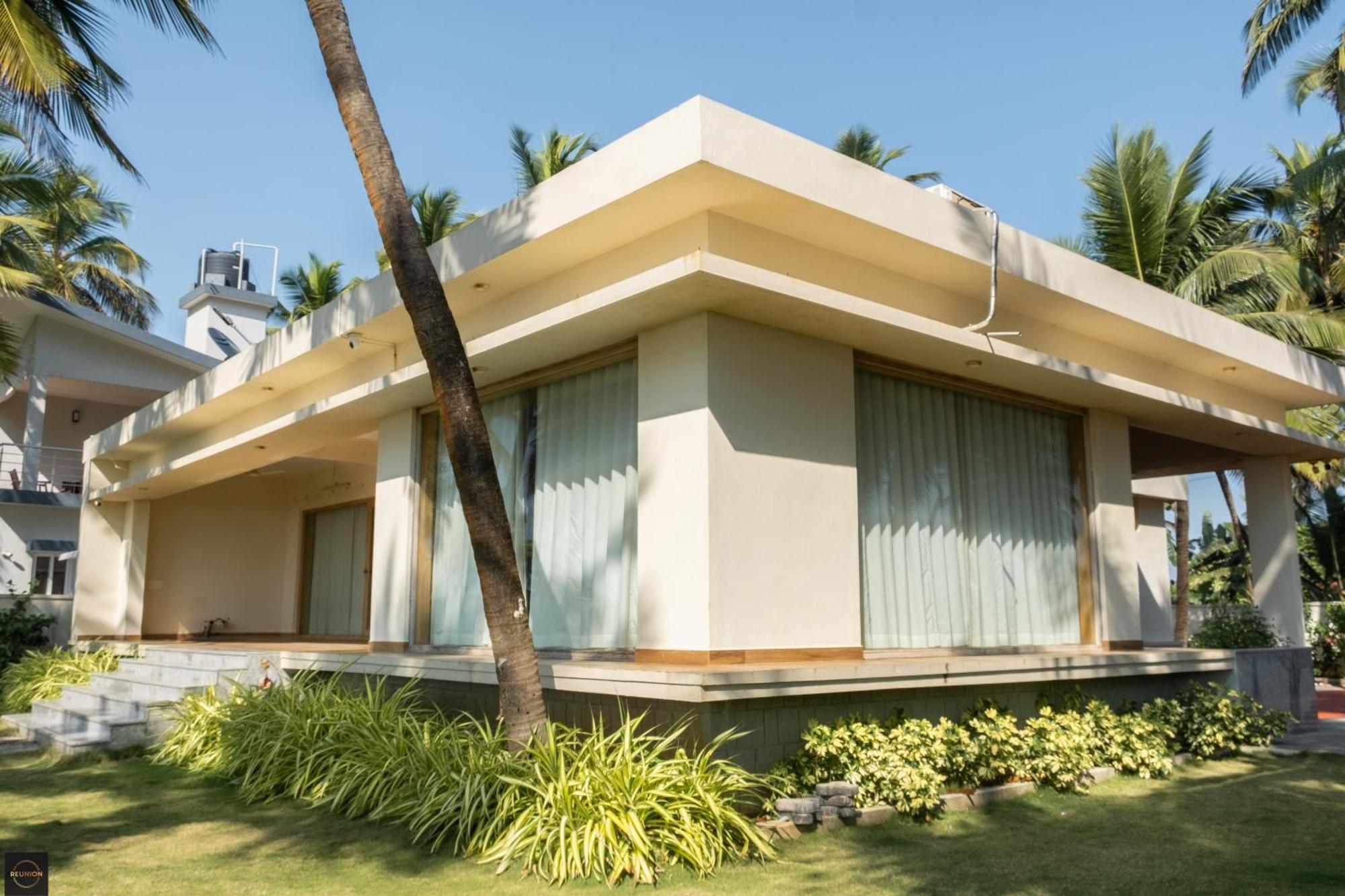 Reunion Ocean Elite - Beach House Udupi Bagian luar foto